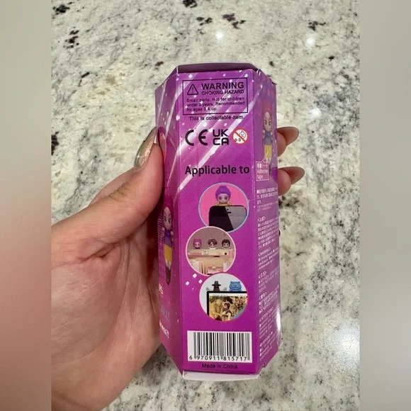 K-POP DEMON HUNTER
HIPPER BLIND BOX - 2 - Picture 5 of 6